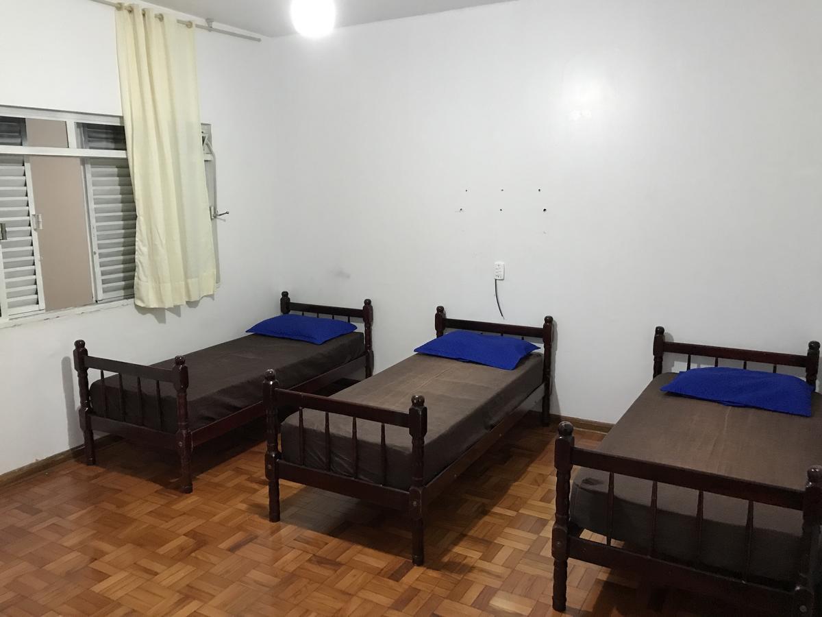 Pousada Hostel Universitario ลอนดริน่า ภายนอก รูปภาพ